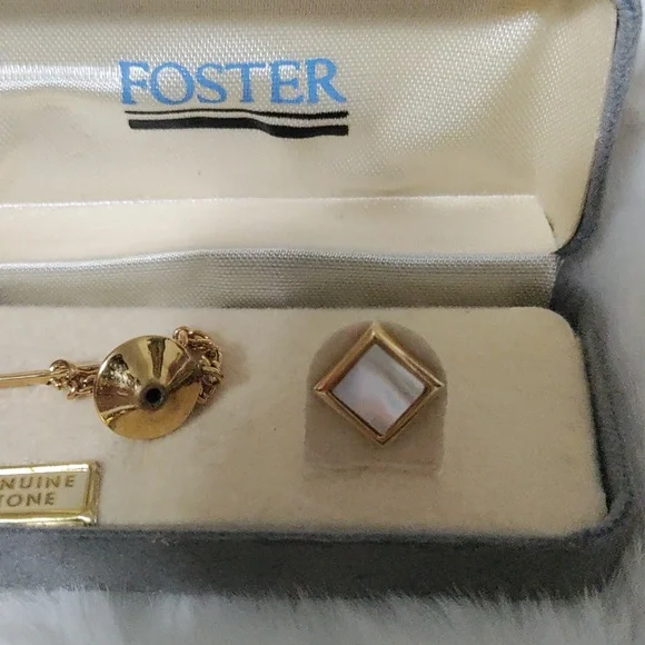Men's Foster Gold Tie Tack Mother Of Pearl Stone - Picture 2 of 3